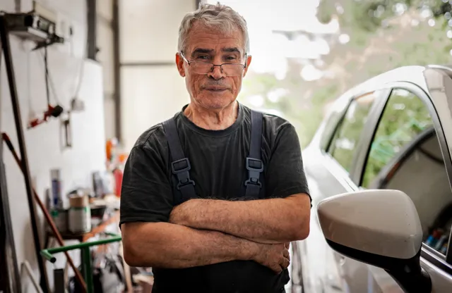 man looking at the camera with crossed arms